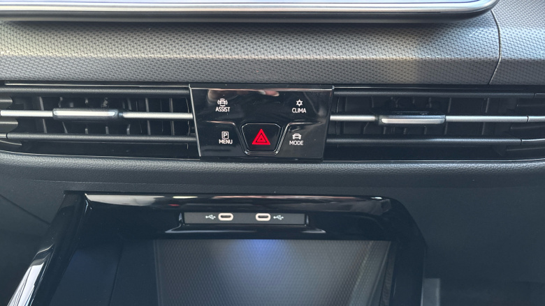 Volkswagen Golf 1.5 TSI 204 Style eHybrid 5dr DSG Hatchback